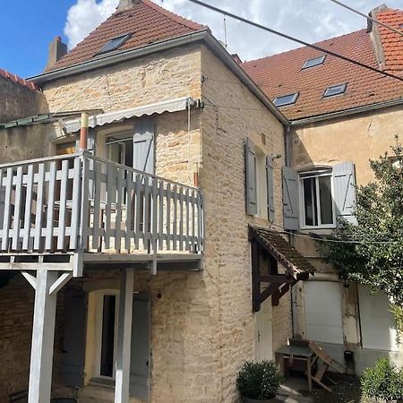 Agreable Gite Au Coeur Du Centre Ville 4 Personnes Шаньи Экстерьер фото
